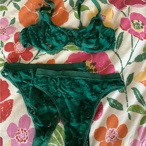 Victoria’s Secret Emma set Size 36C/Small